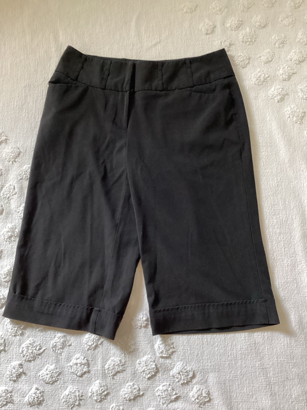 Knee length pants/short SZ 10 black